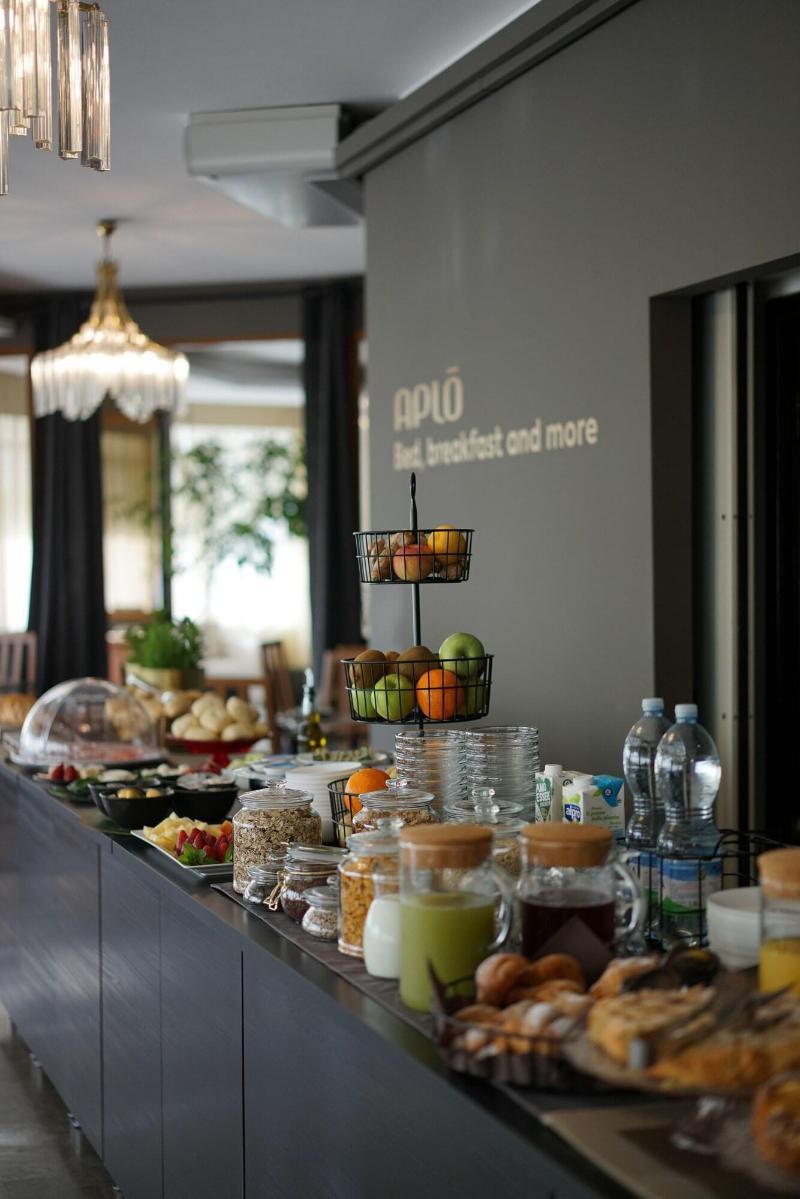 Hotel Aplo - Breakfast Experience Τσέρβια Εξωτερικό φωτογραφία