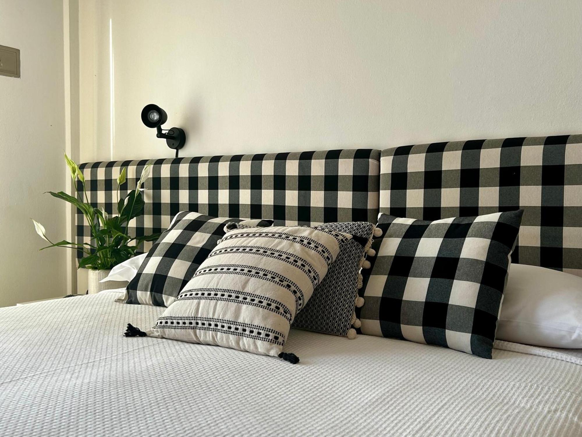 Hotel Aplo - Breakfast Experience Τσέρβια Εξωτερικό φωτογραφία