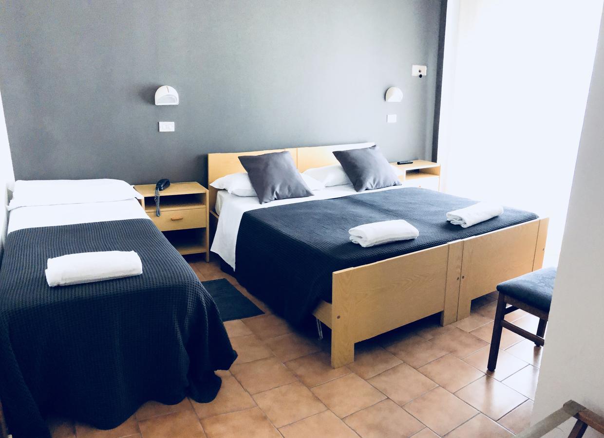 Hotel Aplo - Breakfast Experience Τσέρβια Εξωτερικό φωτογραφία