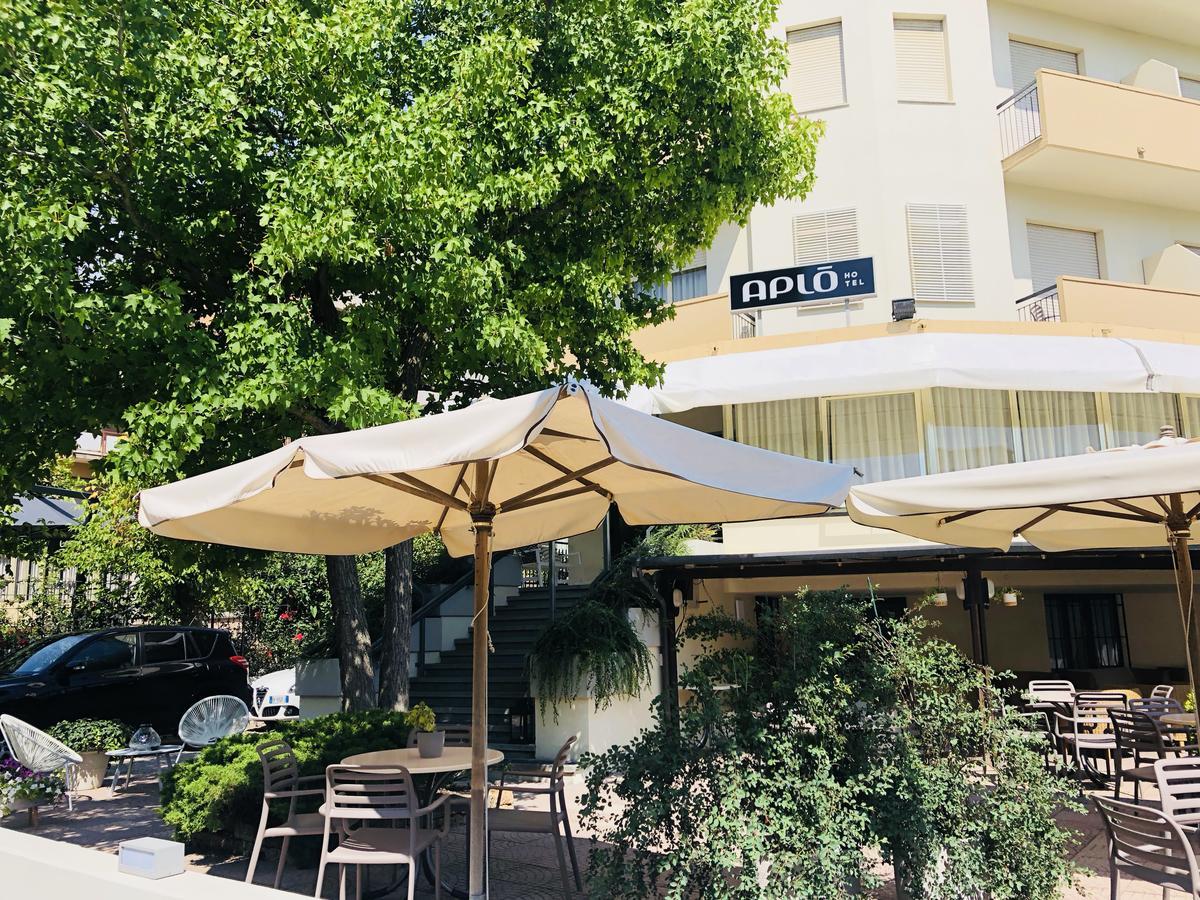 Hotel Aplo - Breakfast Experience Τσέρβια Εξωτερικό φωτογραφία