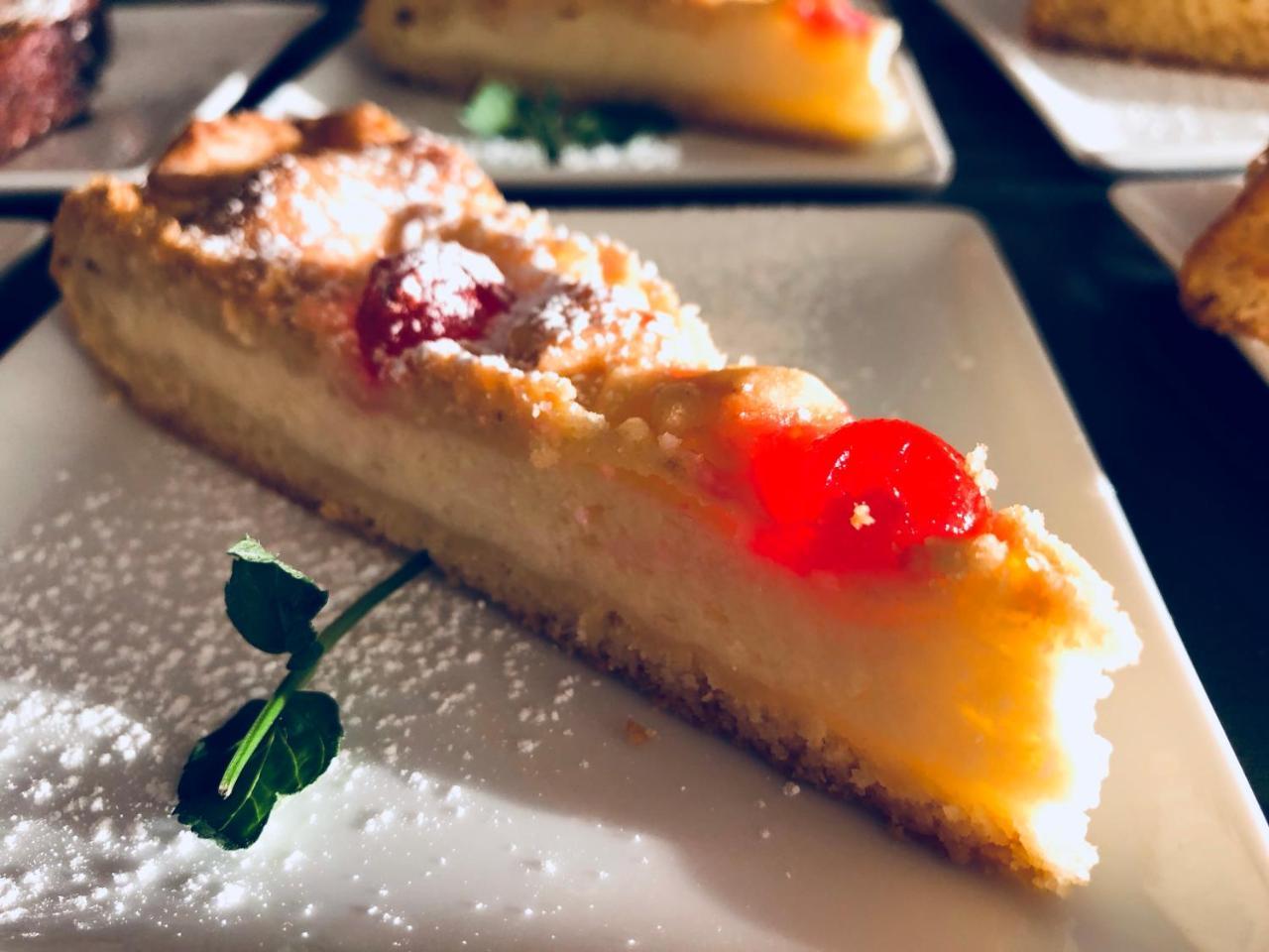 Hotel Aplo - Breakfast Experience Τσέρβια Εξωτερικό φωτογραφία